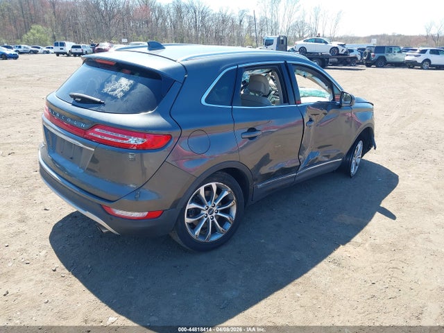 Lincoln MKC Select