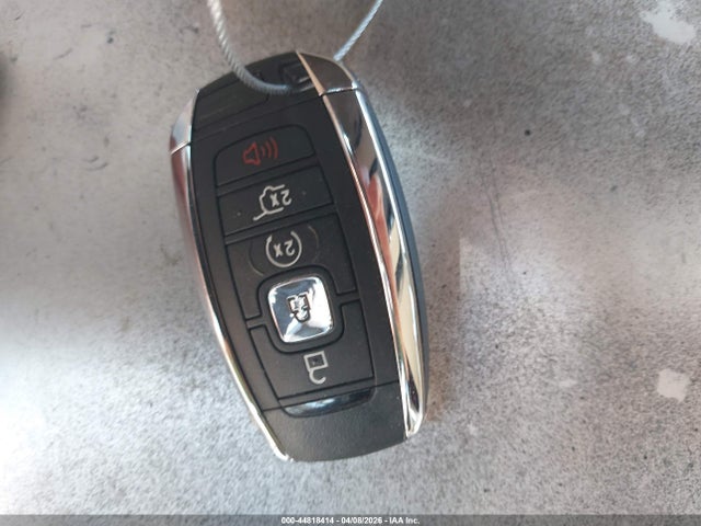 Lincoln MKC Select