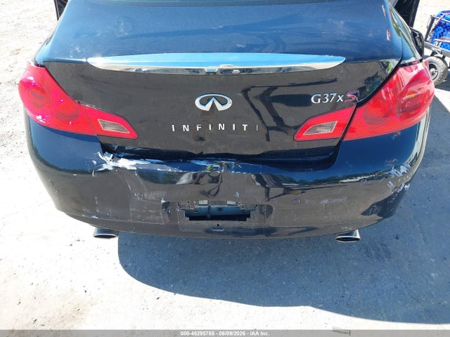 INFINITI G37x