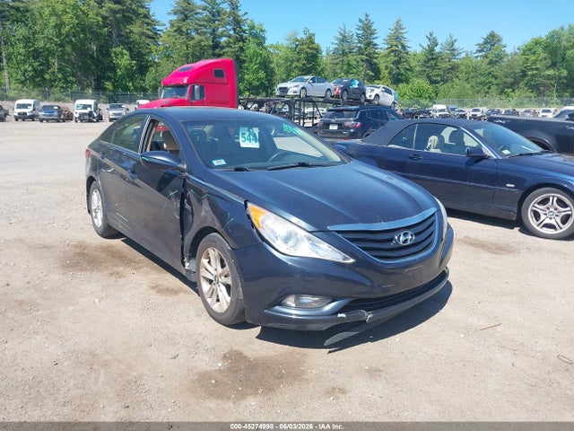Salvage Hyundai SONATA Image