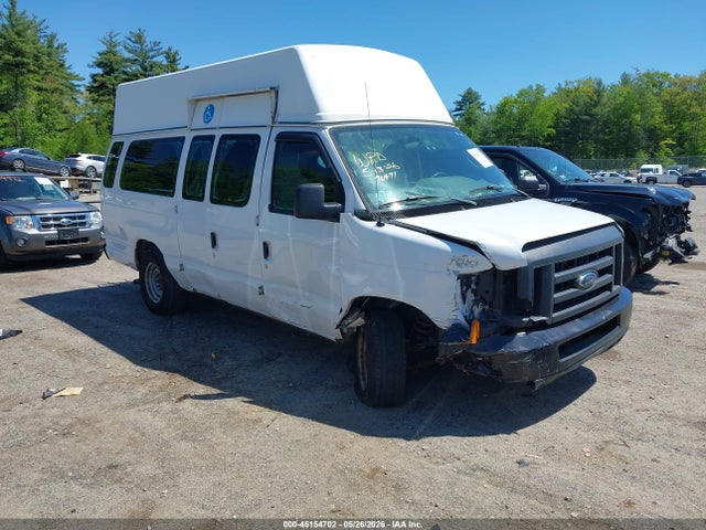Salvage Ford E-250 Image