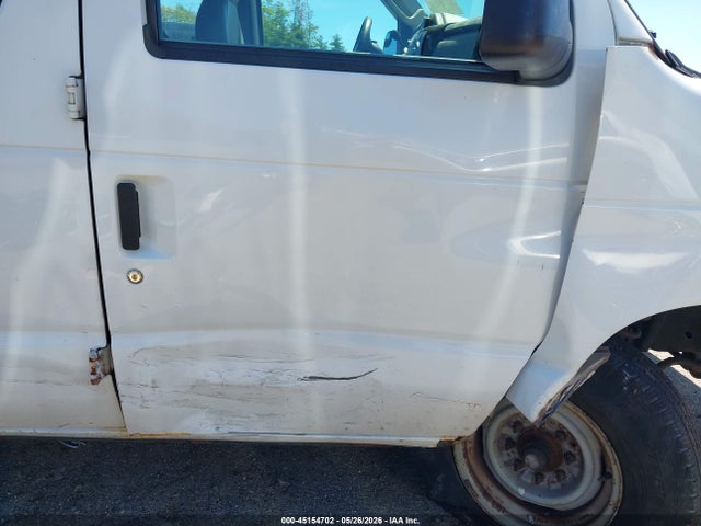 Ford E-250 Commercial