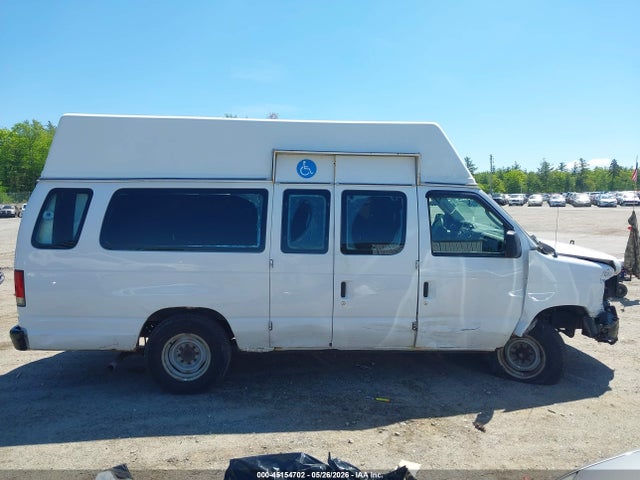 Ford E-250 Commercial