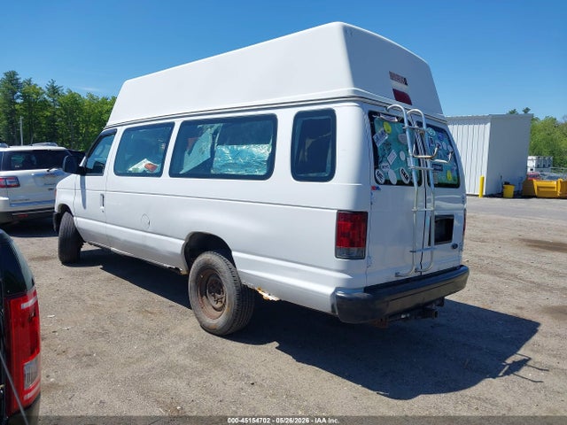 Ford E-250 Commercial