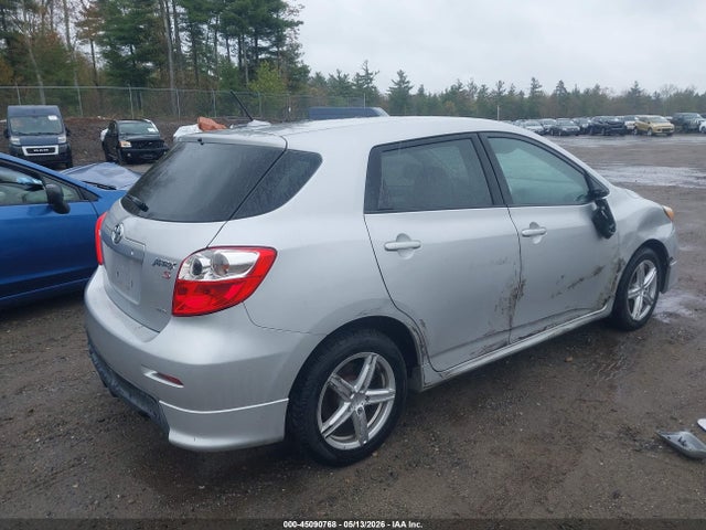 Toyota Matrix S