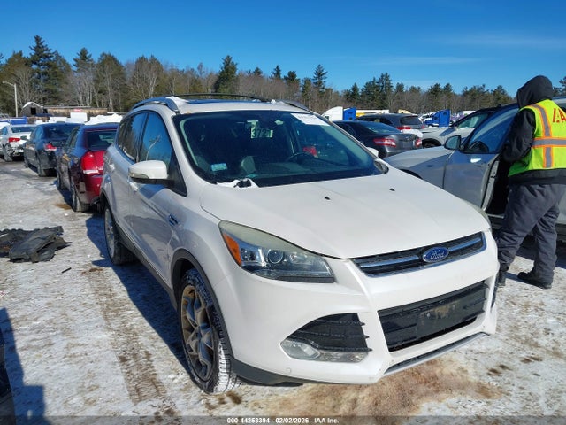 Salvage Ford Escape Image