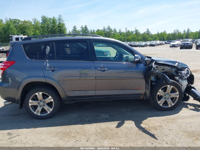 Toyota RAV4 Sport V6