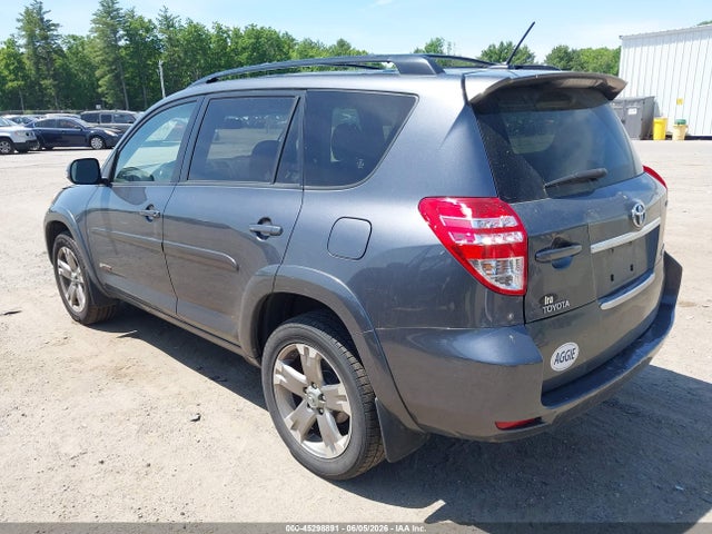 Toyota RAV4 Sport V6