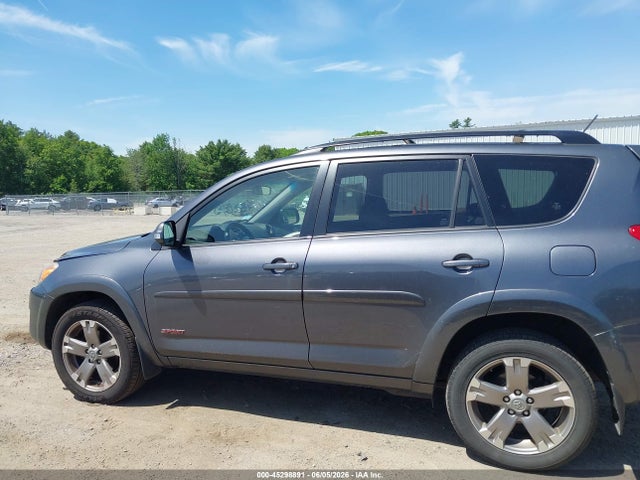 Toyota RAV4 Sport V6