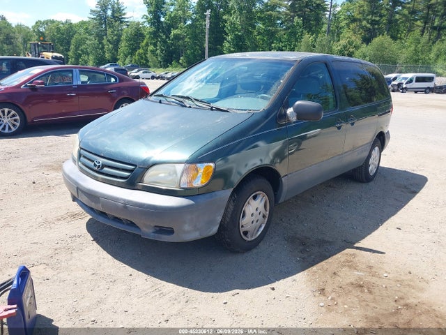 Toyota Sienna Le