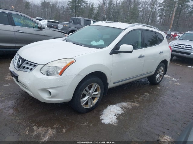 Nissan Rogue Sv