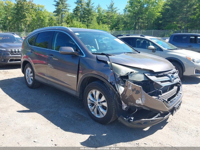 Salvage Honda CR-V Image