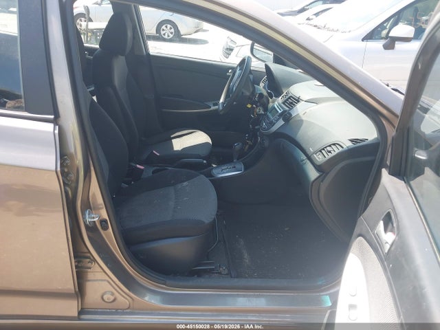 Hyundai ACCENT Gs