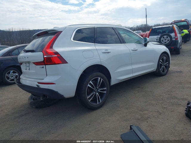 Volvo XC60 T6 Momentum