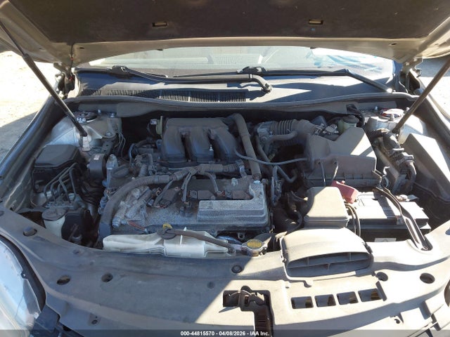 Toyota Camry Xle V6
