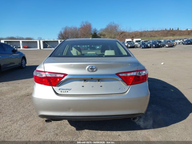 Toyota Camry Xle V6