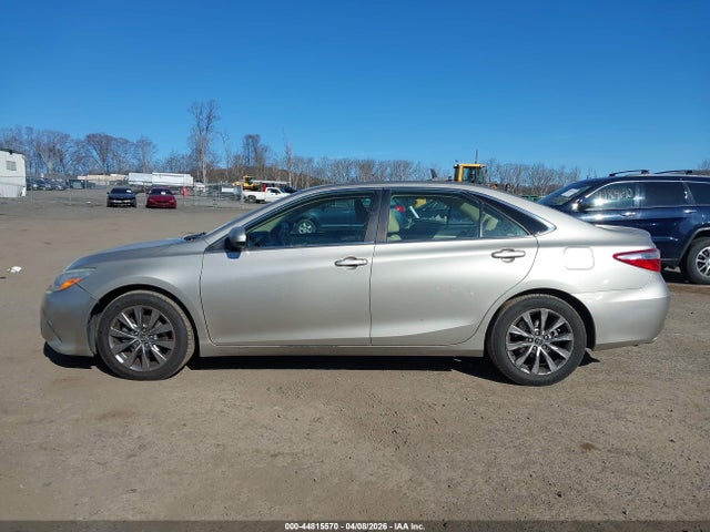 Toyota Camry Xle V6