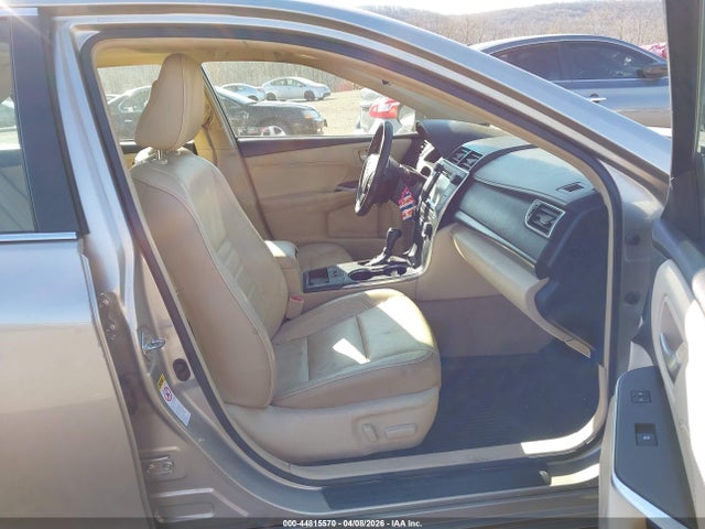 Toyota Camry Xle V6
