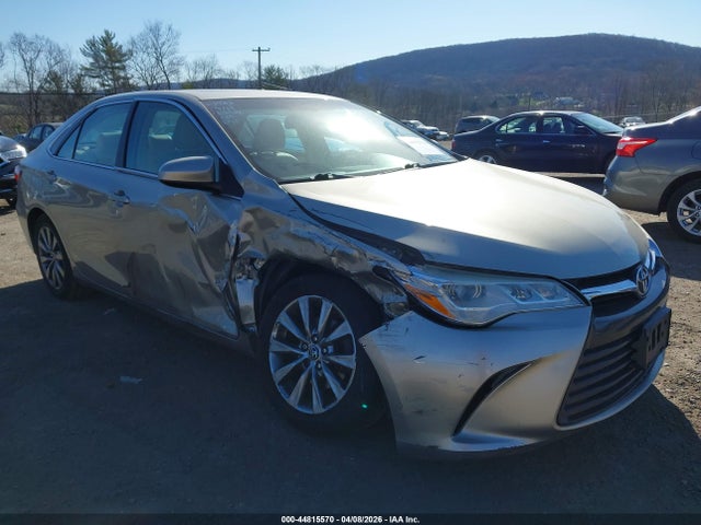 Toyota Camry Xle V6