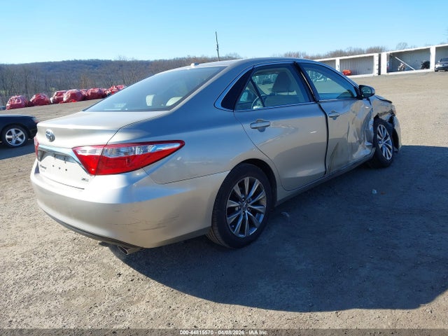 Toyota Camry Xle V6