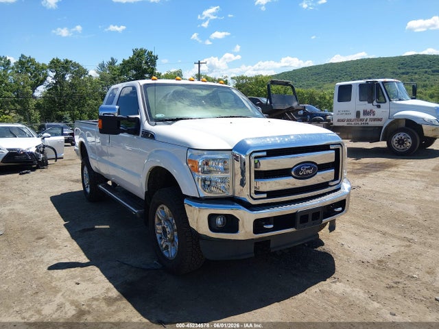 Salvage Ford F-350 Image