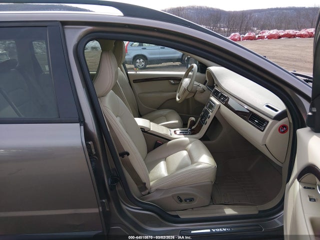 Volvo XC70 3.2