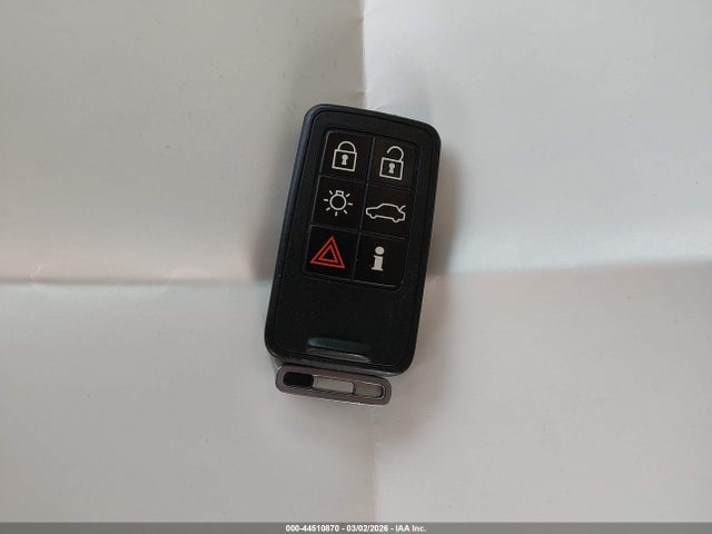 Volvo XC70 3.2