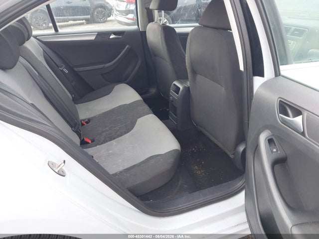 Volkswagen Jetta 1.4t S