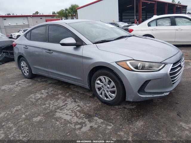 Salvage Hyundai ELANTRA Image