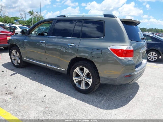 Toyota Highlander Limited V6