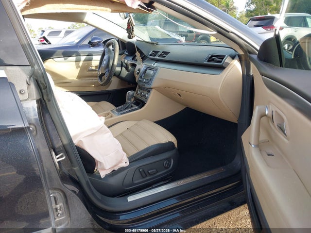 Volkswagen CC 2.0t Lux