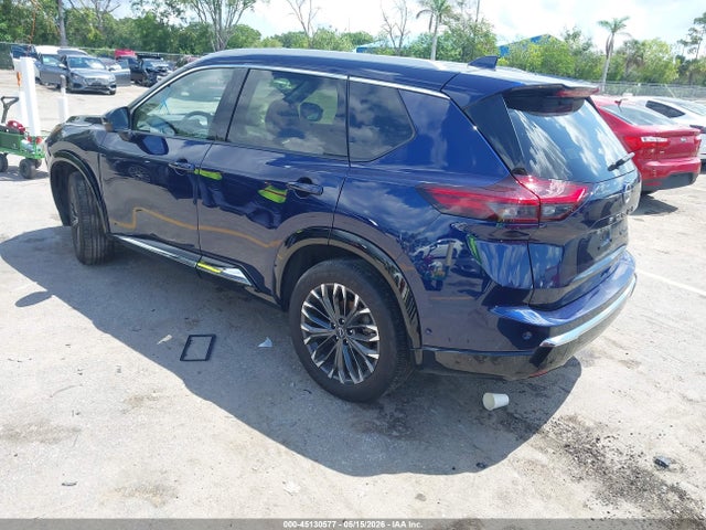 Nissan Rogue Platinum