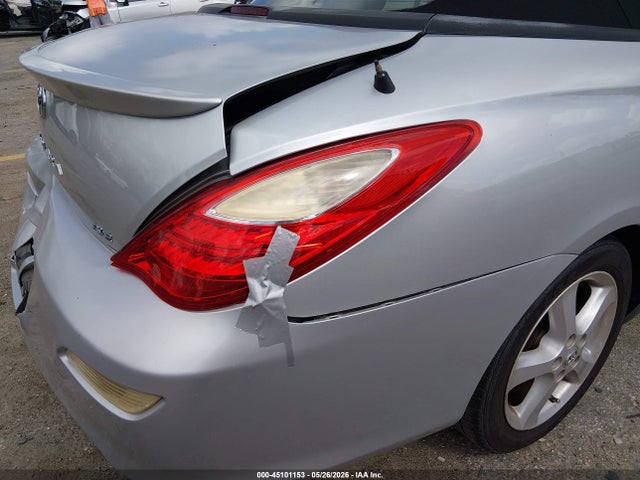 Toyota Camry Sle