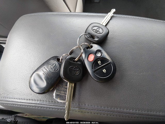 Toyota Camry Sle