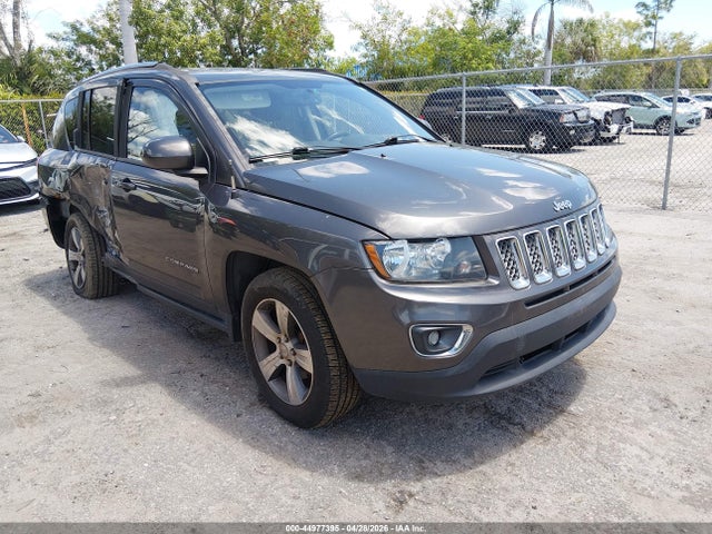 Salvage Jeep Compass Image