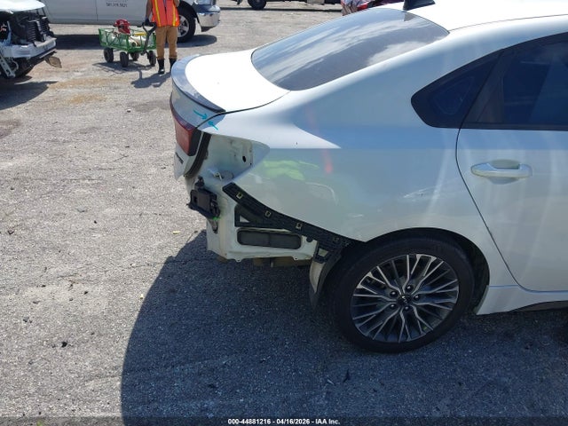 Kia Forte Gt-line