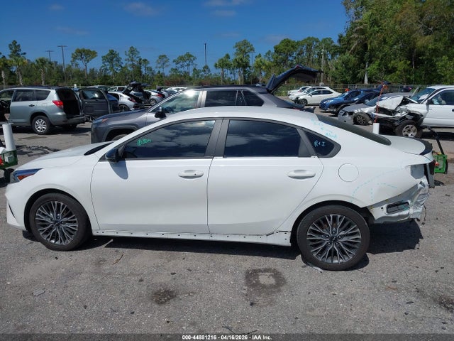 Kia Forte Gt-line