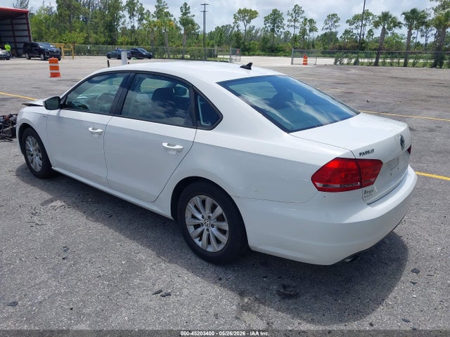 Volkswagen Passat 1.8t Wolfsburg Edition