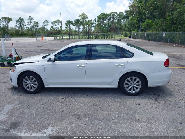 Volkswagen Passat 1.8t Wolfsburg Edition