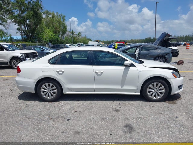 Volkswagen Passat 1.8t Wolfsburg Edition