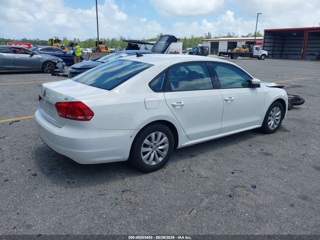 Volkswagen Passat 1.8t Wolfsburg Edition