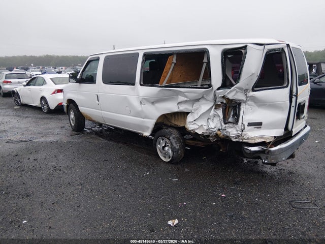 Ford E-350 Xlt