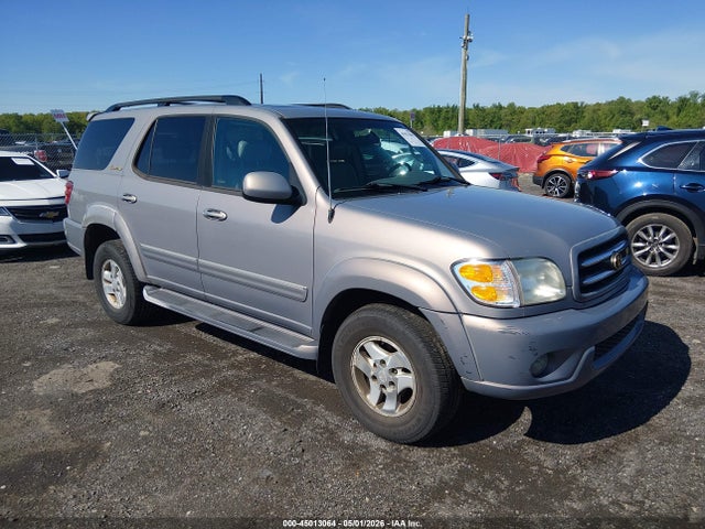 Salvage Toyota Sequoia Image