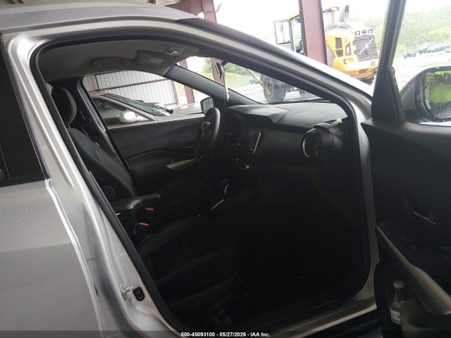 Nissan Kicks Sv Xtronic Cvt