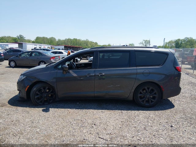 Chrysler Pacifica Touring Plus