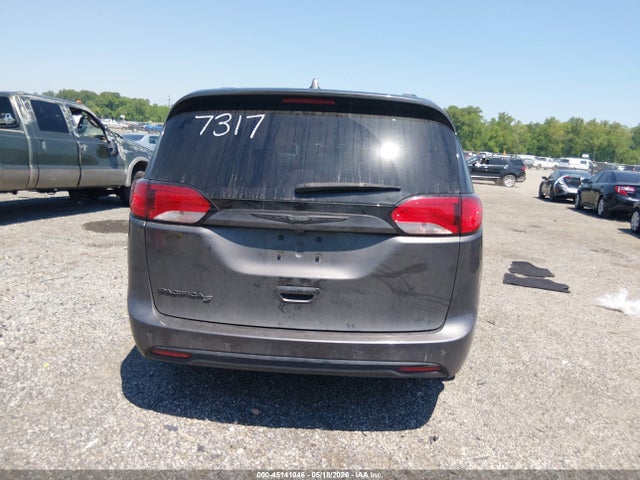 Chrysler Pacifica Touring Plus