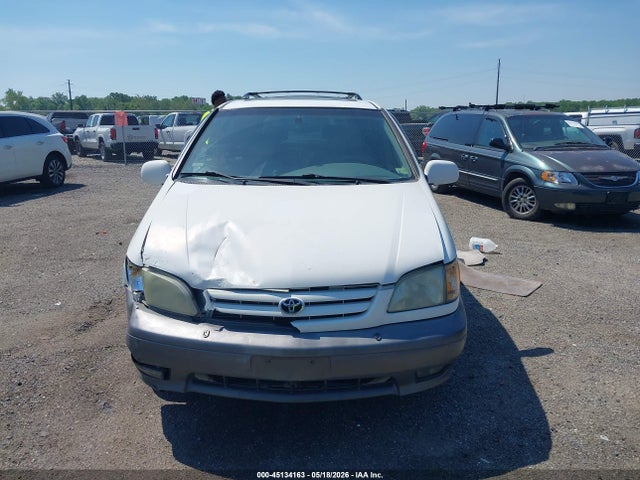 Toyota Sienna Xle
