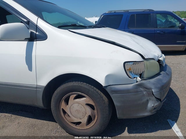 Toyota Sienna Xle