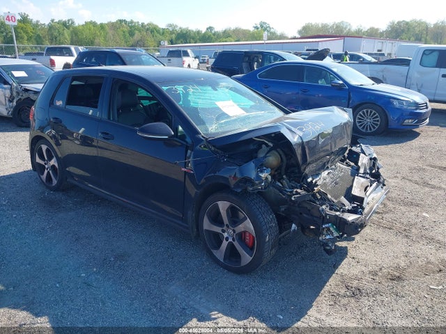 Salvage Volkswagen Golf Image