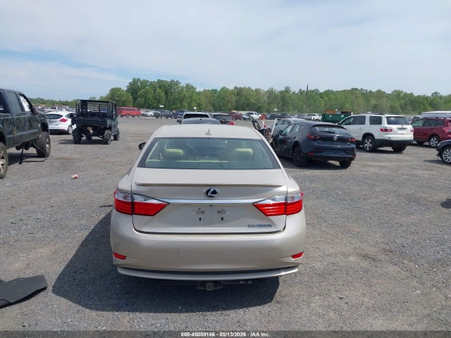 Lexus Es
